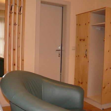 Gasthof-Pension Zur Klause Раттен Экстерьер фото