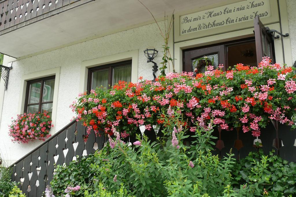 Gasthof-Pension Zur Klause Раттен Экстерьер фото